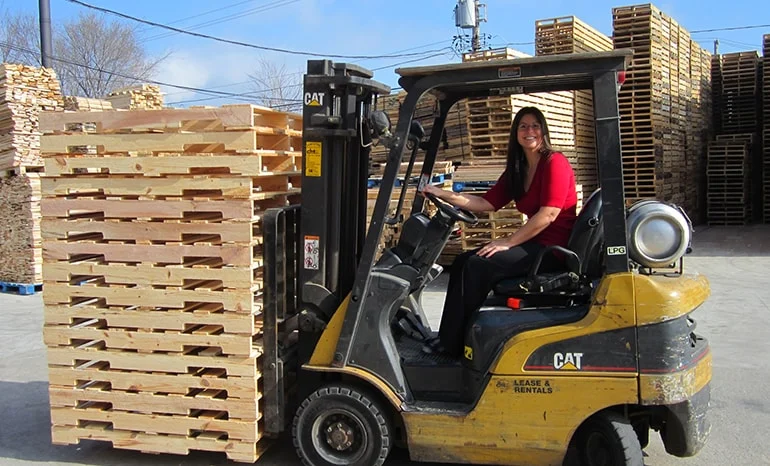 Pallet Manufacturers