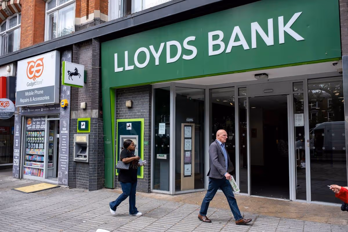 List of 21 UK bank branch closures
