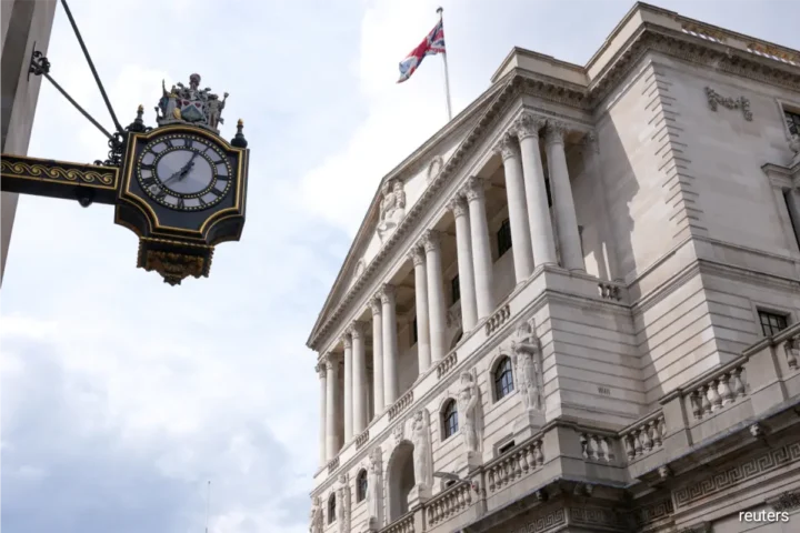 UK Treasury Offers Voluntary Exit Packages